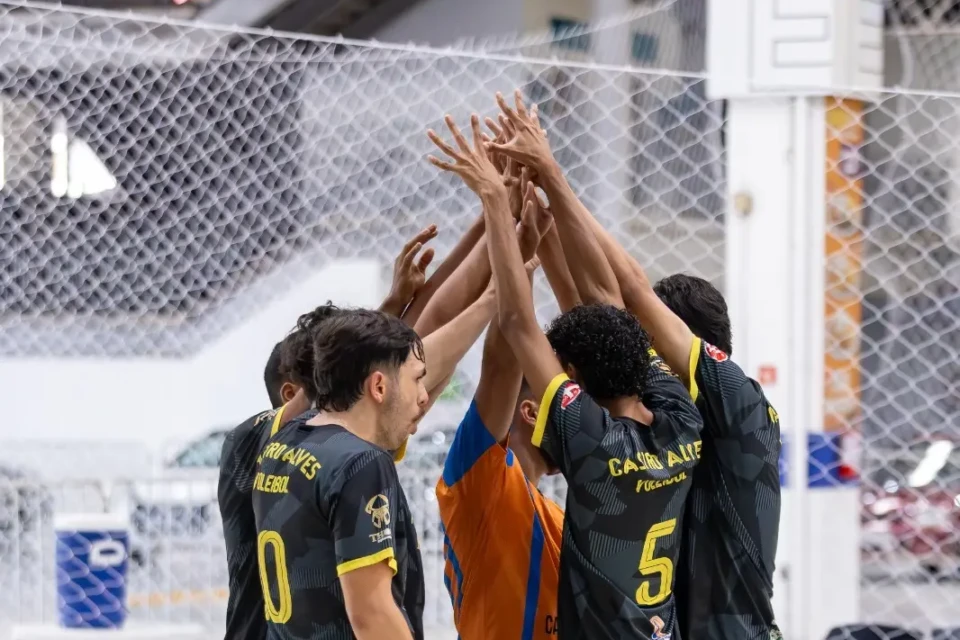 Vôlei toma conta de shopping em Goiânia com campeonato e expectativa de casa cheia