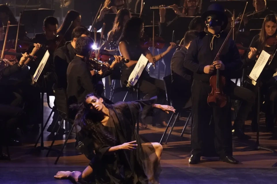 Orquestra Sinfônica Jovem de Goiás apresenta concerto cênico no Basileu França