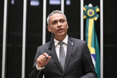 Câmara aprova projeto que acaba com sigilos sobre gastos públicos