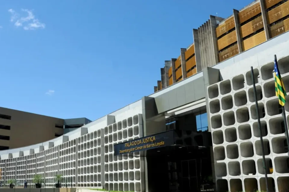 CNJ identifica R$ 35,3 milhões em pagamentos irregulares a magistrados do TJGO