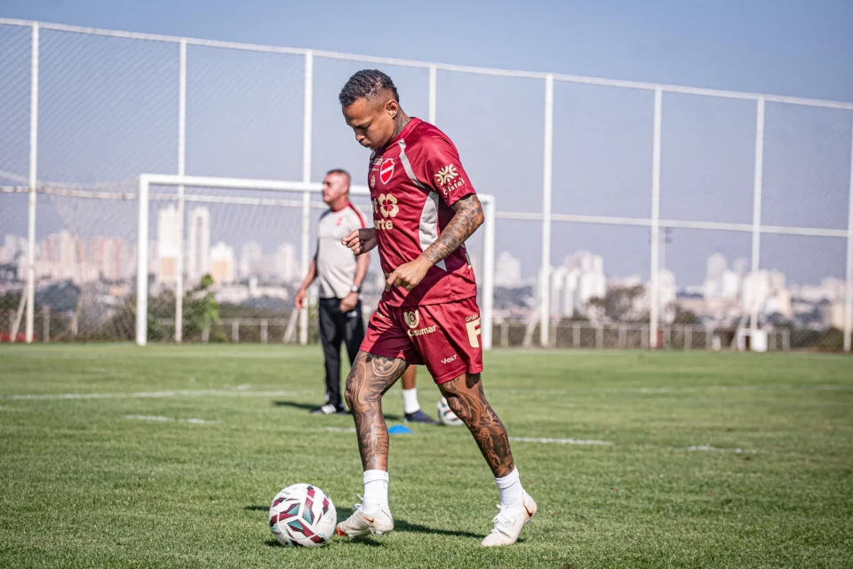Janderson irá retornar ao time titular do Vila Nova contra o América-MG