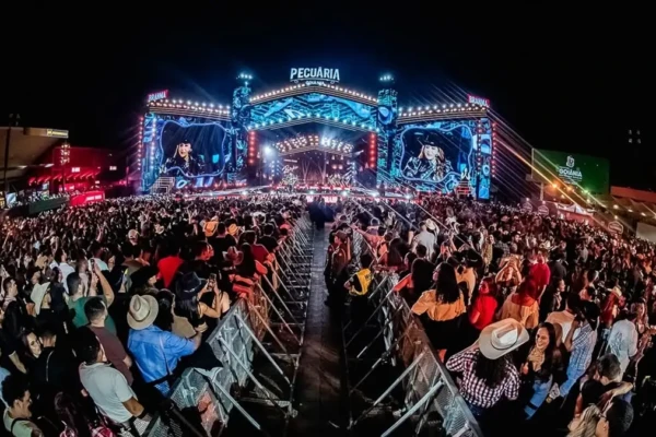 Pecuária de Goiânia: horários dos shows deste domingo (24)