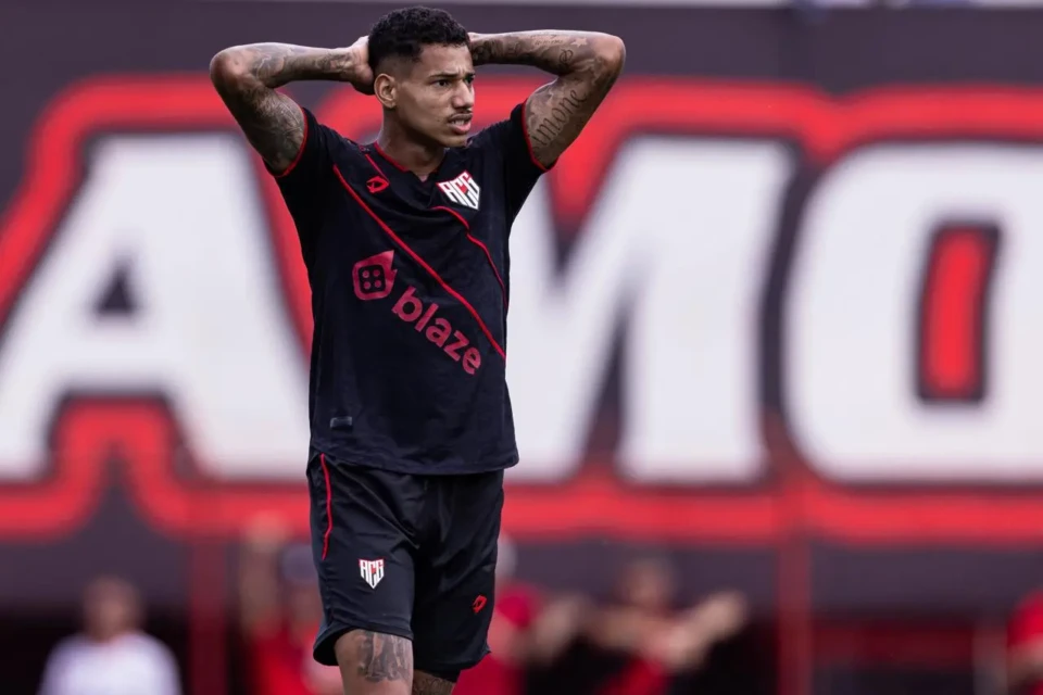 Atlético lamenta