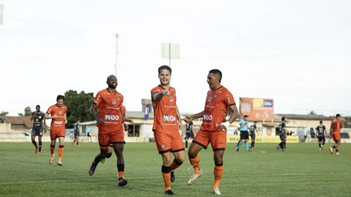 Abecat conquista primeira vitória e salva rodada dos goianos na Série D