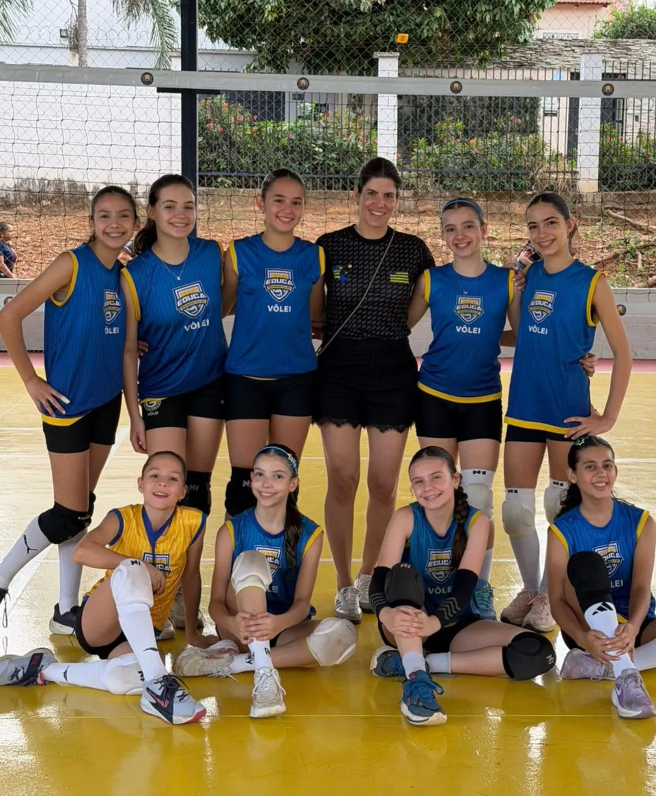 Comportamento hostil de torcida em torneio de base de vôlei gera pânico e exclusão de equipe