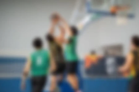 Estudante pede R$ 60 mil a advogado por suposta injúria racial em grupo de basquete da UFG