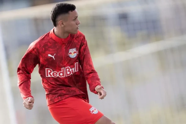 Yuri Alves durante treino no Red Bull Bragantino