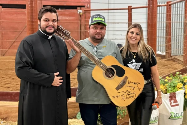 violao x leonardo