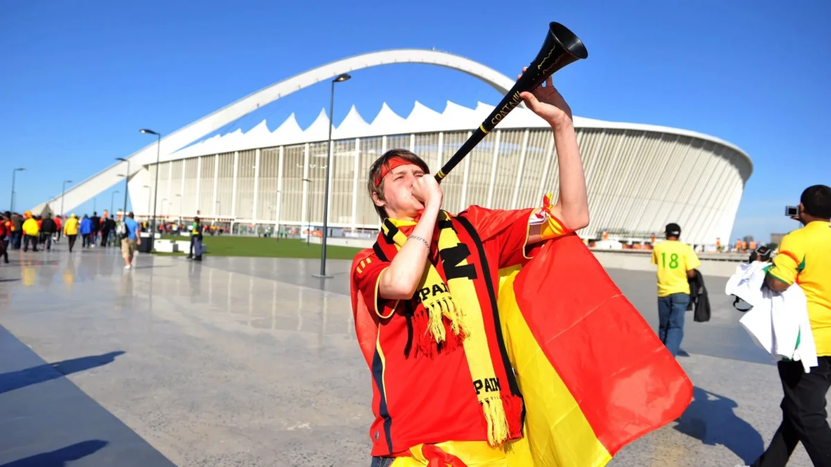 Fifa proíbe vuvuzelas nos estádios da Copa do Mundo de 2026 Cornetas fizeram sucesso nas arquibancadas do Mundial de 2010 na África do Sul