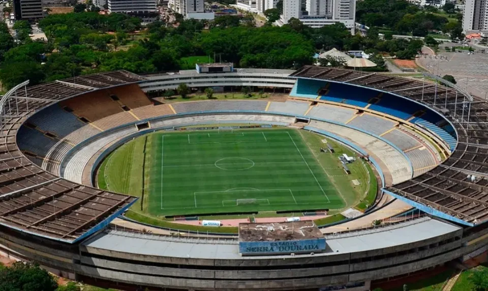 estádio serra dourada