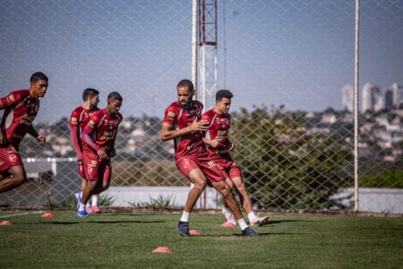 Anderson Jesus deverá voltar ao time titular do Vila Nova