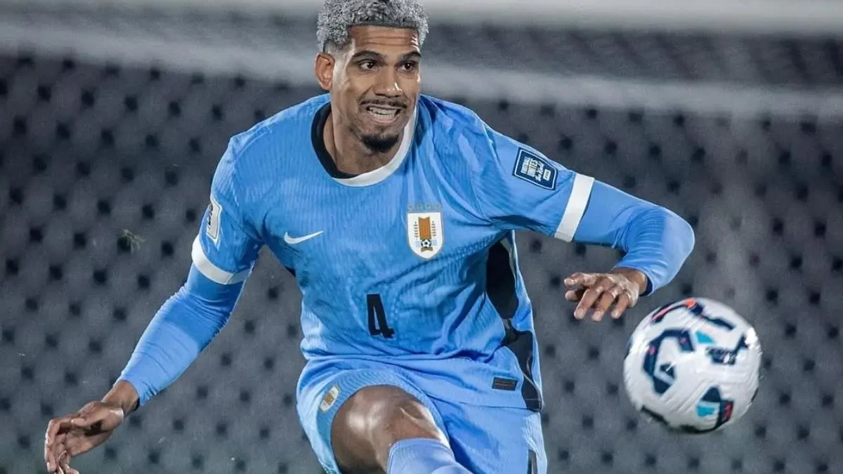Zagueiro do Uruguai se lesiona e viaja para ‘tratamento express’ na Espanha (Foto: Instagram)