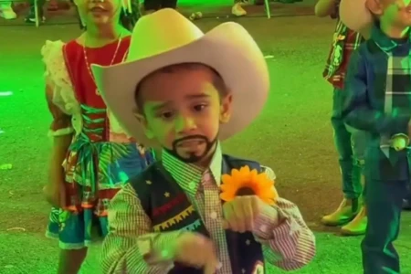 tiktok acabou até com as festas juninas Vídeo de garoto de 6 anos dançando quadrilha em Trindade atinge 16 milhões de visualizações; assista