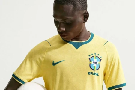 Camisa do Brasil é eleita a segunda mais bonita da Copa de 2026; veja qual é a primeira eleita a 2ª mais bonita; veja a 1º copa do mundo