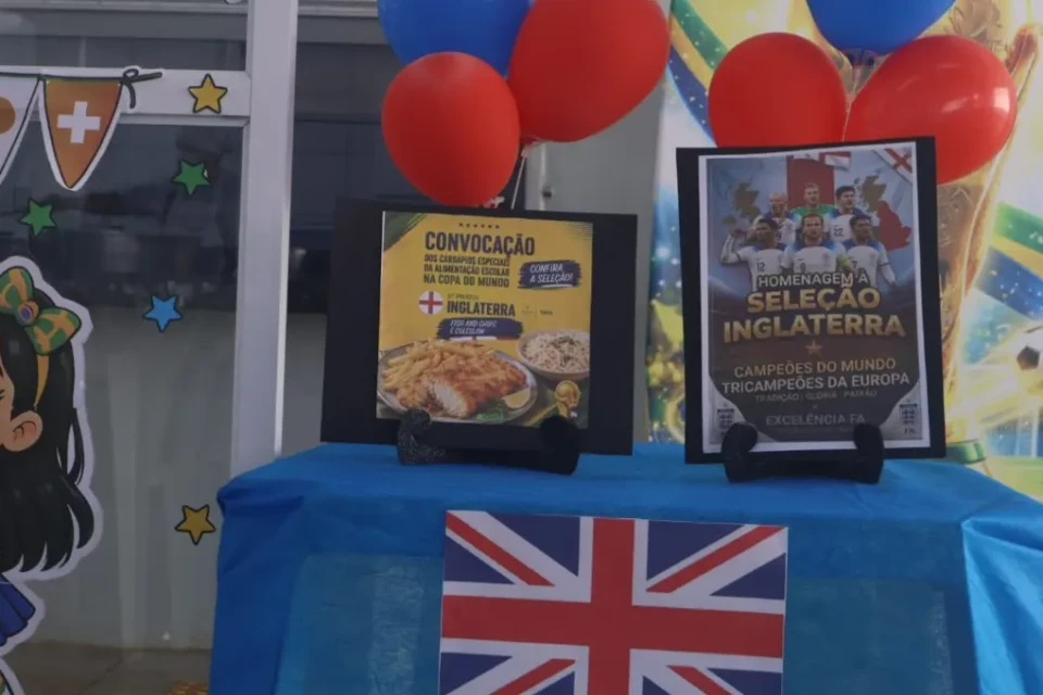Prato desta semana foi inspirado na culinária britânica (Foto: Davi Galvão / Seduc)