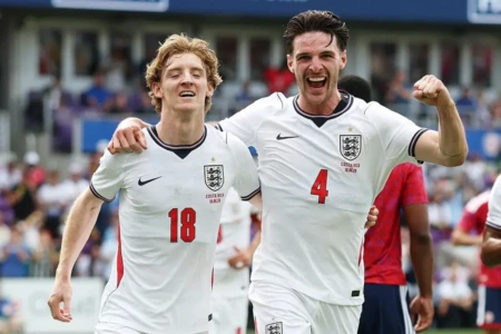 Saka volta e Gordon brilha em vitória da Inglaterra contra Costa Rica (Foto: Instagram)