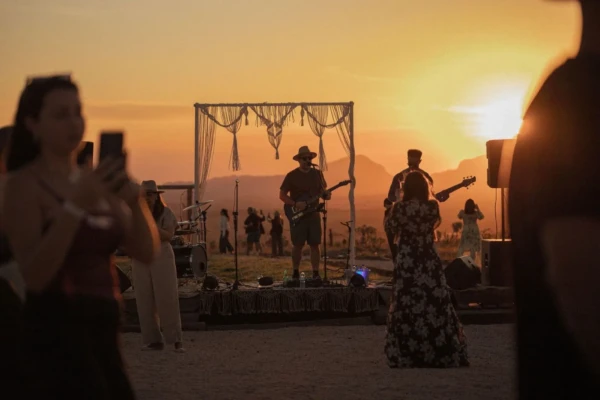 Chapada dos Veadeiros terá evento com vinho, gastronomia italiana e pôr do sol