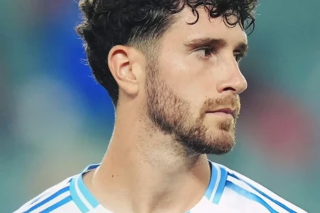 Argentina chama Senesi para vaga de zagueiro lesionado (Foto: Instagram)