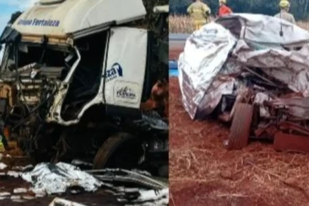 Veículos ficaram destruídos - (Foto: Corpo de Bombeiros)