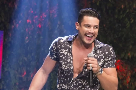 Confira os horários dos shows de Israel Novaes e Kamisa 10 neste sábado (13), em Goiânia