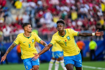 Brasil equilibra jogo após 11 minutos de desespero e empata com Marrocos (Foto: Folhapress)