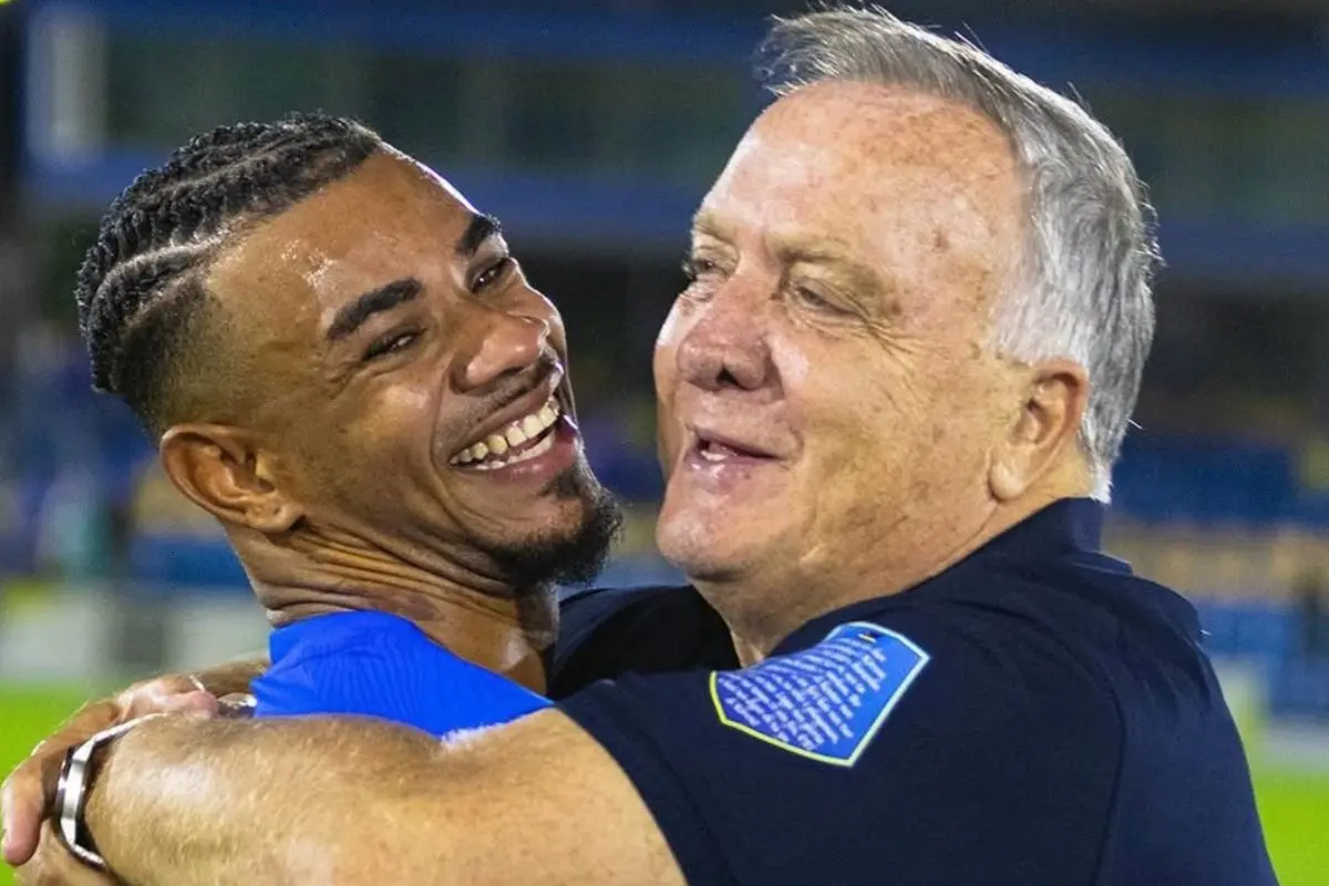 Jogador de Curaçao revela que nome é homenagem a Juninho Pernambucano