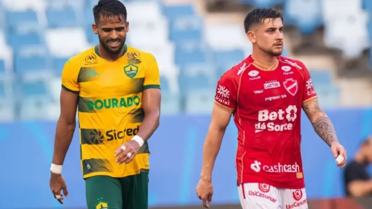 Jogo entre Cuiabá e Vila Nova na Série B