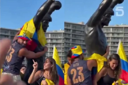 Torcida impede homem de colocar bandeira do Equador nos ombros de Rocky; entenda (Foto: Reprodução)