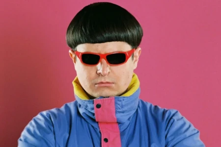 Quem era Oliver Tree, cantor que morreu em acidente aéreo no Rio de Janeiro
