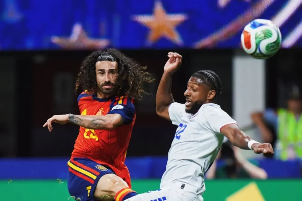 Valor que Real Madrid pagou por Cucurella compraria o elenco inteiro de Cabo Verde (Foto: Instagram)