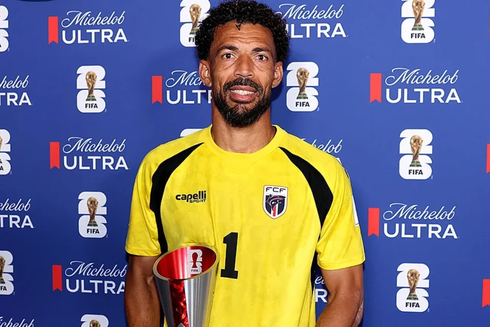 Vozinha celebra Cabo Verde na Copa: agora o mundo inteiro sabe onde fica o nosso país Goleiro e capitão orgulhosa Argentina à prorrogação