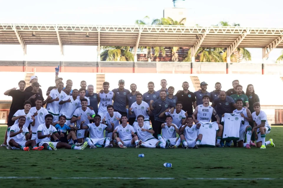ELENCO GOIÁS SUB-20 FOTO HEBER GOMES (1)