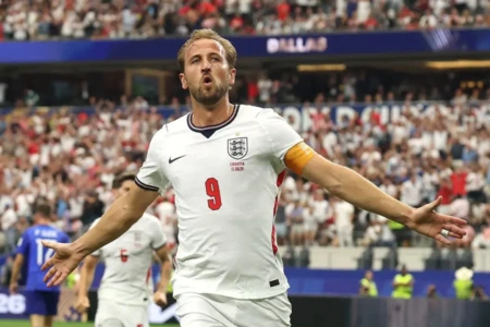 Tuchel passa em teste de fogo após abrir mão de astros da Inglaterra (Foto: Instagram)