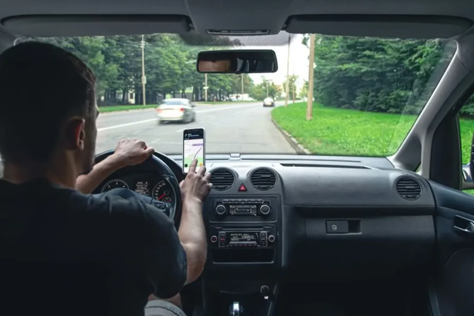 Uber vai excluir modelos de carros do Comfort e Black; saiba quais Medida passa a valer a partir de 11 de janeiro de 2027