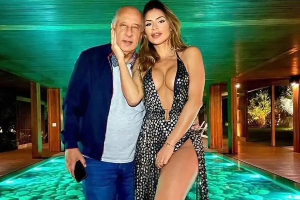 Marco Polo del Nero, ex-chefão da CBF, com Clara Brasil (Foto: Reprodução)