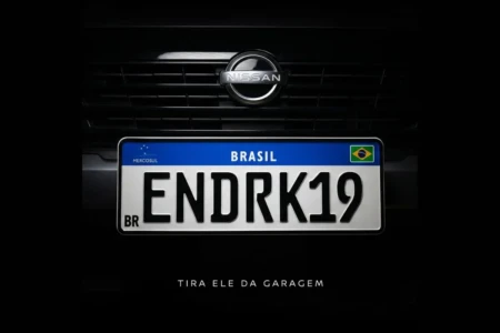 Nissan provoca Ancelotti: 'tira ele da garagem' (Foto: Instagram)