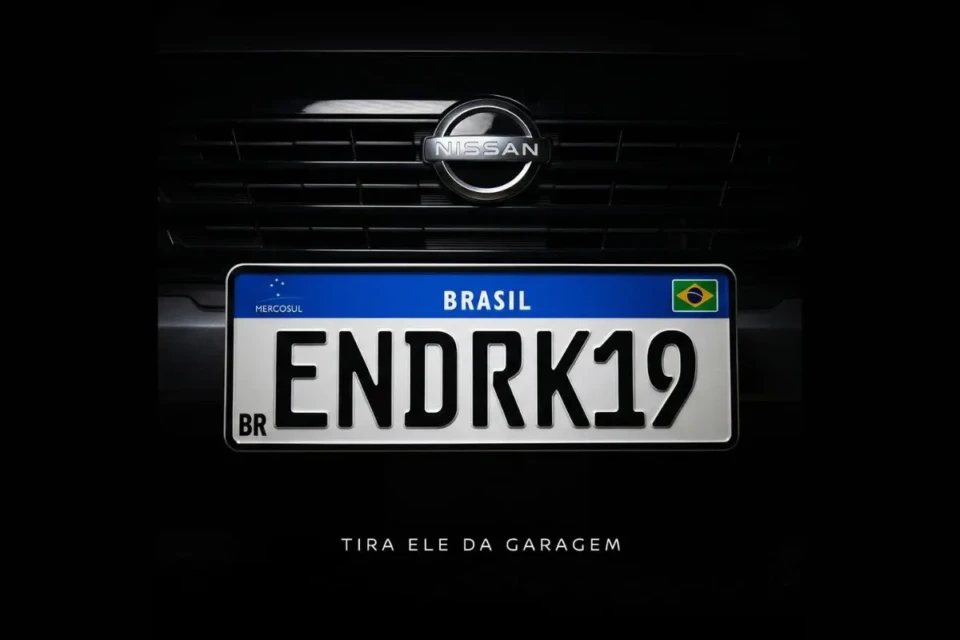 Nissan provoca Ancelotti: 'tira ele da garagem' (Foto: Instagram)
