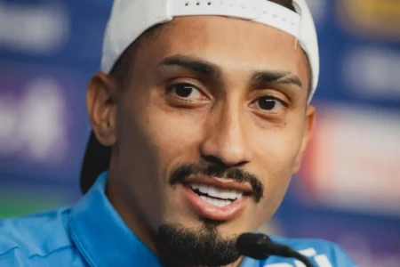CBF confirma lesão de Raphinha, mas não fala em corte (Foto: Instagram)