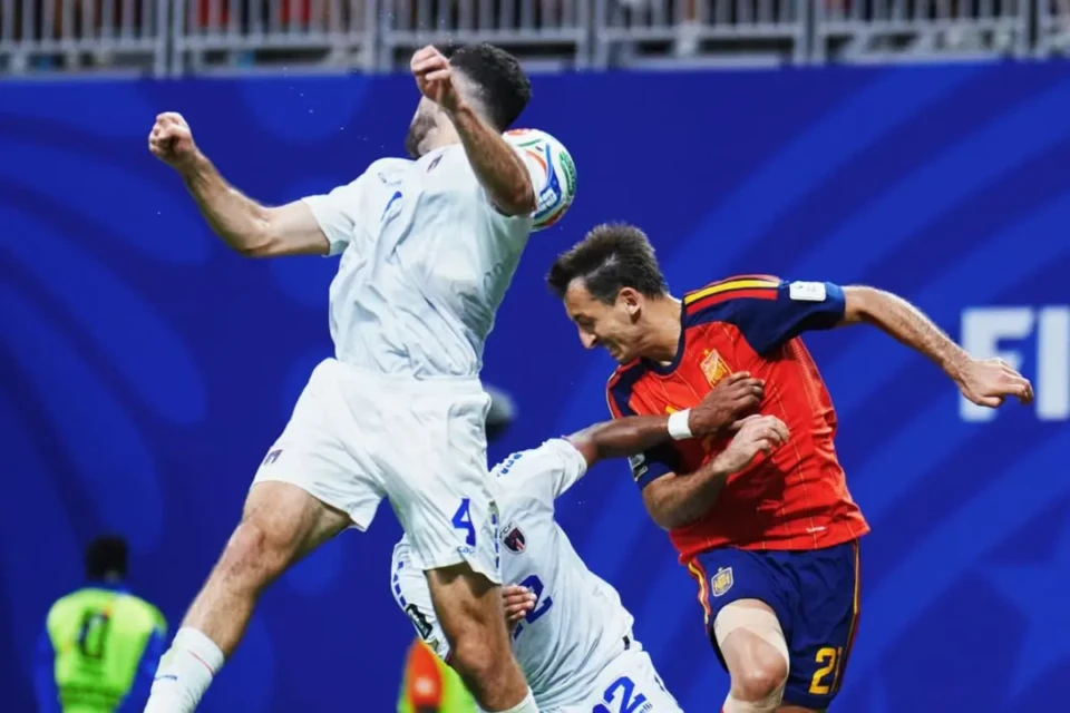 Contra Arábia, Espanha tenta reverter impressão ruim do empate com Cabo Verde (Foto: Instagram)