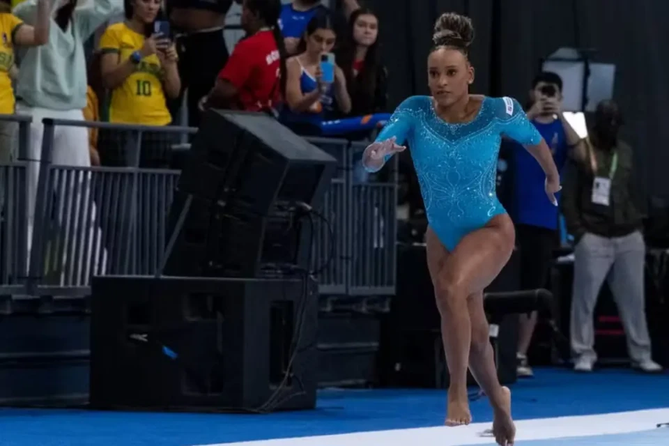 Rebeca Andrade na final individual do salto no Pan do Rio (Foto: Divulgação/CBG)