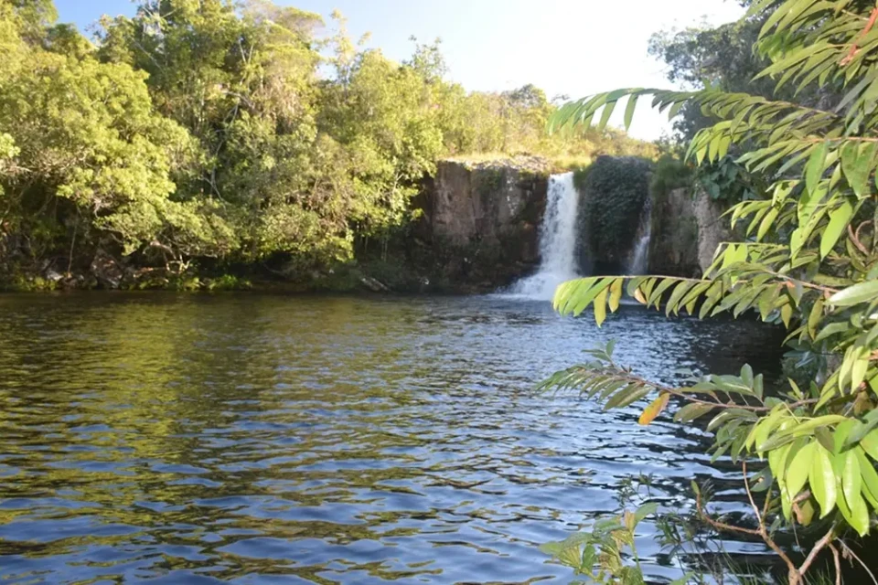 Jovem de 22 anos morre afogado em cachoeira na Chapada dos Veadeiros Fazenda São Bento se pronunciou sobre o ocorrido