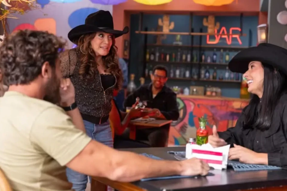 Ana Castela e Susana Vieira estrelam novela vertical Onde está a Boiadeira? como assistir Coração Acelerado tem André Luiz Frambach no elenco