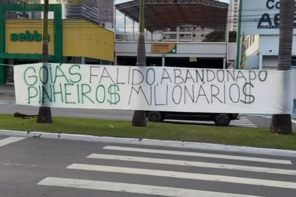 Protesto Torcida Goiás Foto Divulgação Força Jovem (2)
