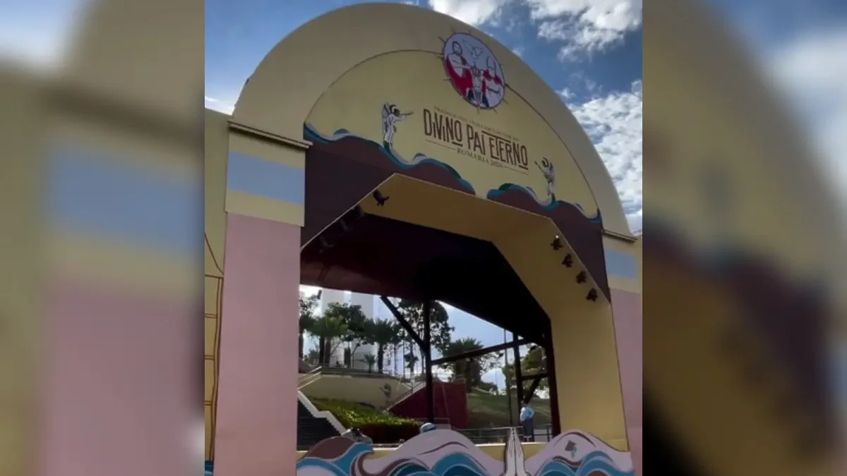altar x divino pai eterno