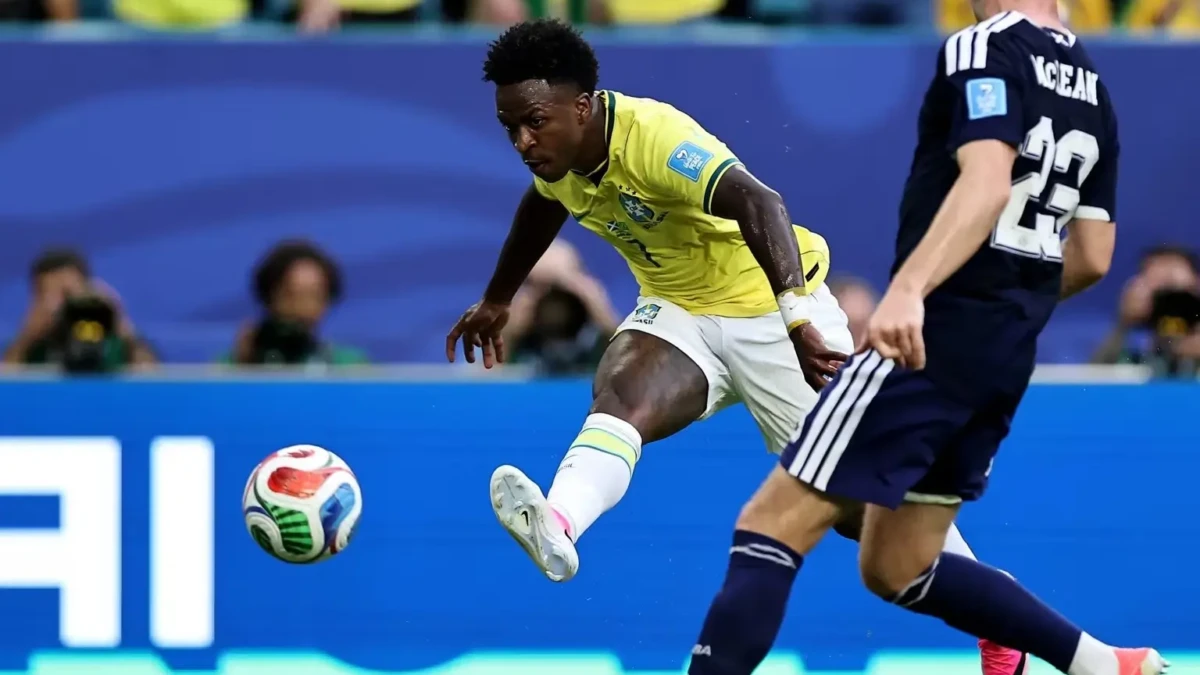 BRASIL X ESCÓCIA FOTO FIFA
