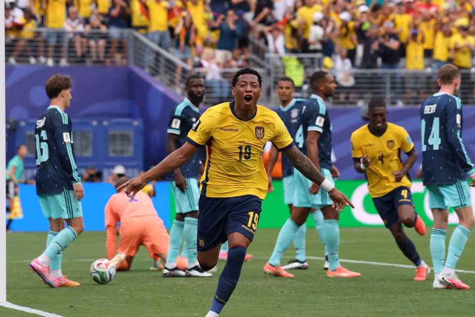 Gonzalo Plata comemora gol do Equador contra Alemanha (Foto: Fifa)