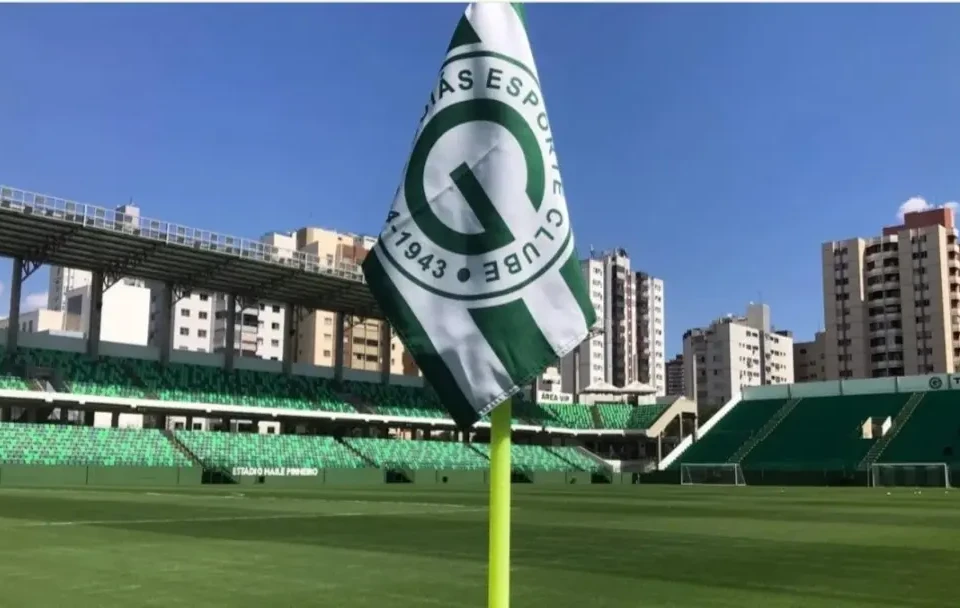 Goiás sofre transfer ban da FIFA