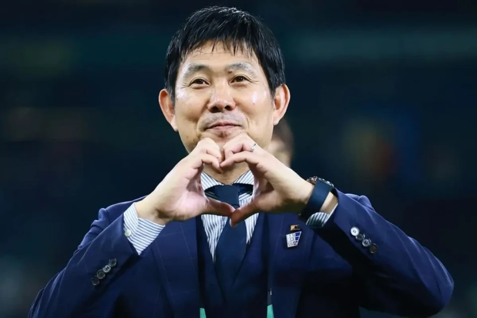 Técnico pode perder emprego se perder para o Brasil, diz imprensa do Japão (Foto: Instagram)