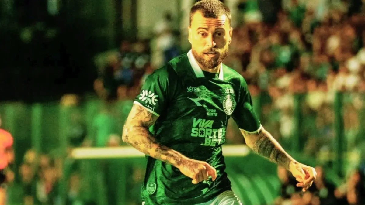 Lucas Lima, jogador do Goiás: desafio contra o Náutico (Foto: Instagram)