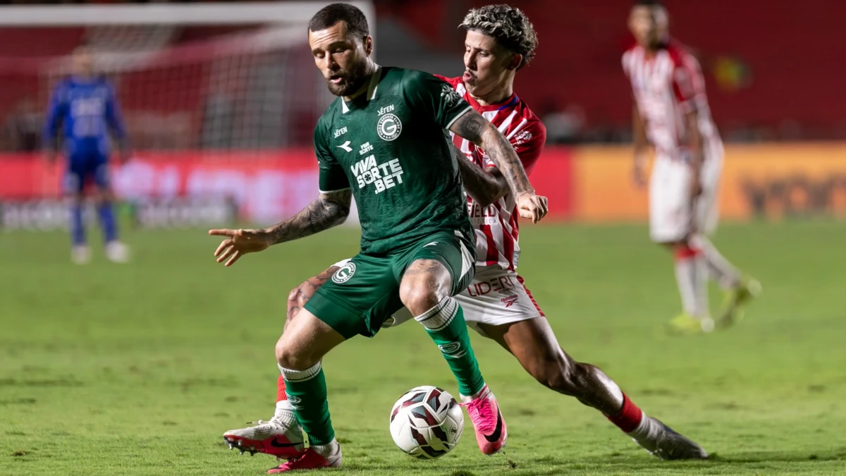 Goiás vence o Náutico e volta a triunfar na Série B